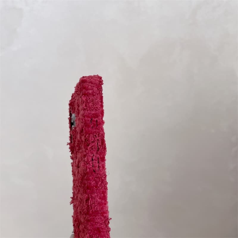 Angora Red Fuzzy Phone Case fo - Phone Cases For Iphone 16 recension och pris